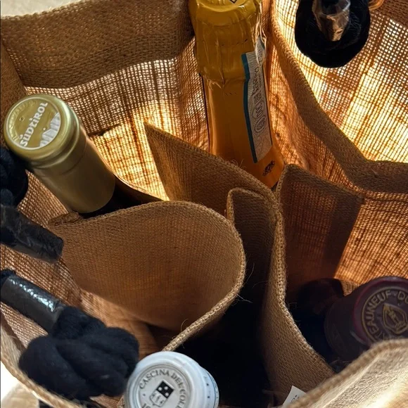 Jute Wine Tote Bag with Black Handles - Picture 6 of 6